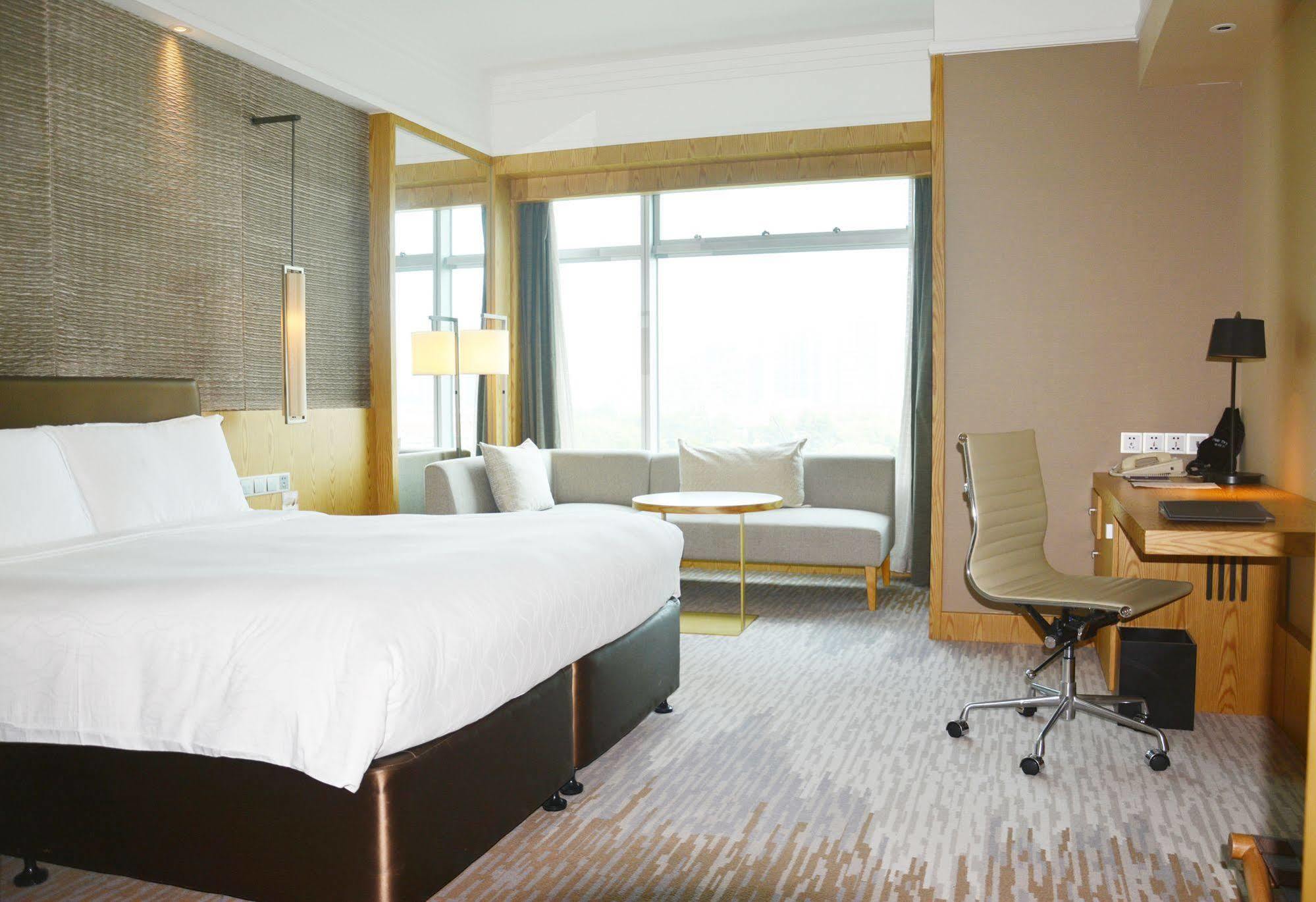 Caption By Hyatt Zhongshan Park Thượng Hải Ngoại thất bức ảnh